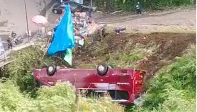 kecelakaan bus di guci jawa tengah