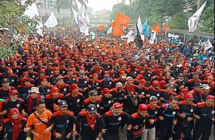Rencana Rute: Ribuan Buruh Akan Demo, Waspadai Kemacetan! Demo