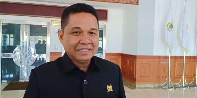 Pemkab Kutim Lantik 8 Kepala OPD Menuju Inovasi dan Kinerja Unggul Pemkab Kutim Lantik 8 Kepala OPD Menuju Inovasi dan Kinerja Unggul