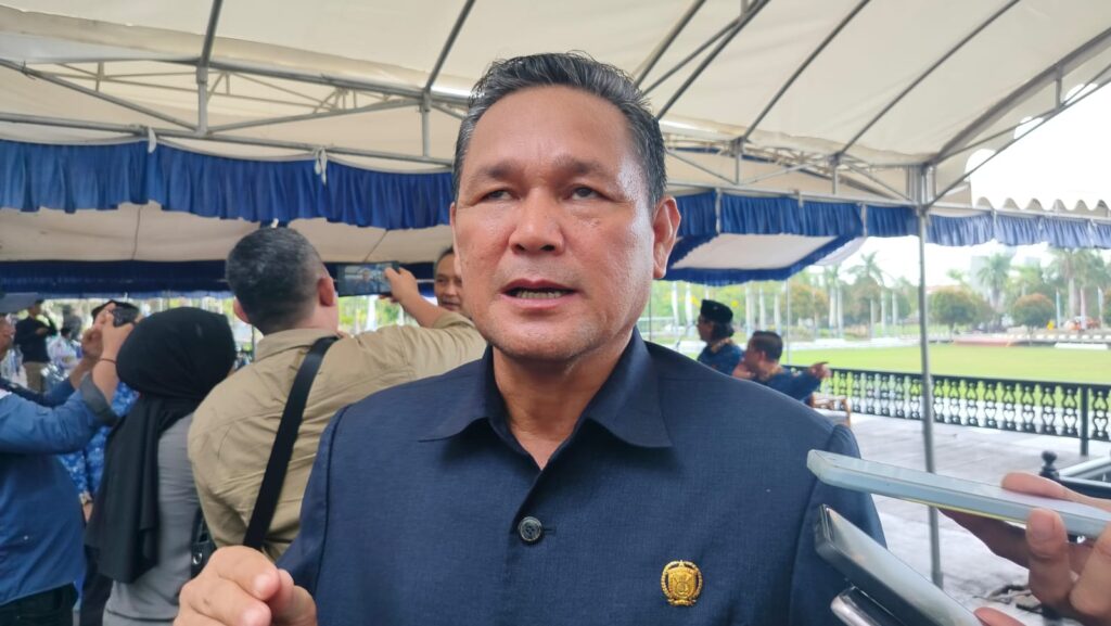 Tidak Terpaku pada Dapil, Anggota DPRD Kutim Yan Siap Melayani Seluruh Masyarakat