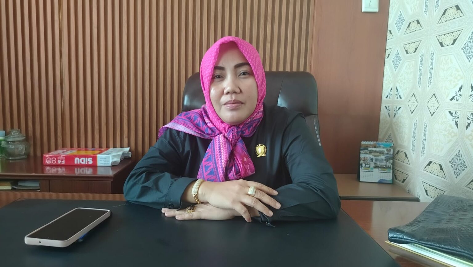 Leni Anggraini Soroti Kinerja Perusda Kutai Timur yang Terhenti