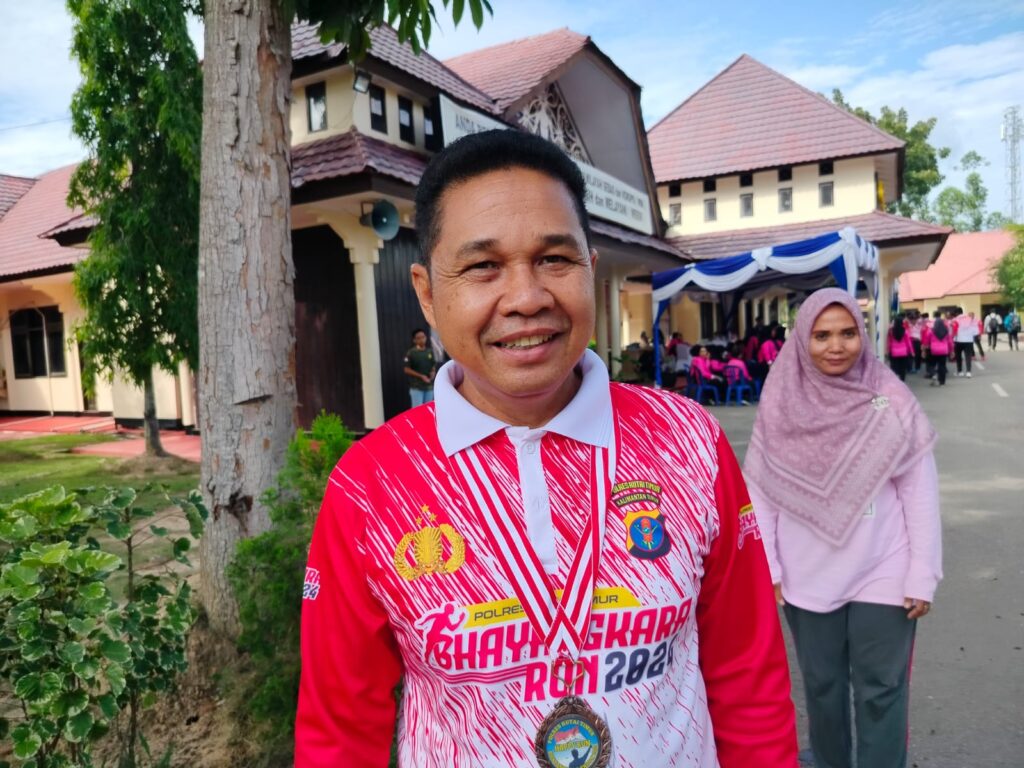 Dukung Atlet Lokal, Joni Apresiasi Inisiatif Polres Kutim Gelar Happy Run 5K Dukung Atlet Lokal, Joni Apresiasi Inisiatif Polres Kutim Gelar Happy Run 5K