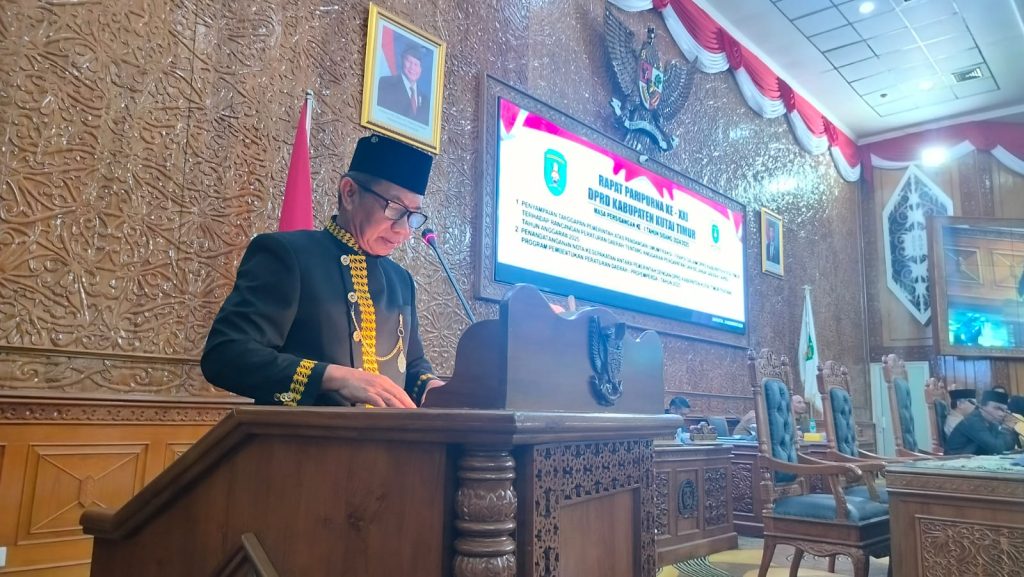 Sudirman Latif sebagai Asisten III Bidang Administrasi Umum Sekretariat Kabupaten (Setkab) Kutim