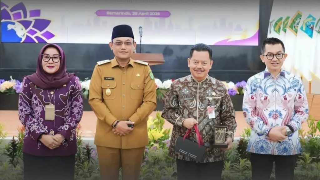 Wakil Gubernur Kalimantan Timur H Seno Aji