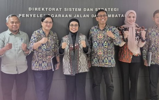 Neni Moerniaeni, Wali Kota Bontang